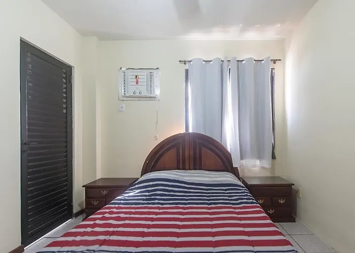 Excelente Cobertura Duplex A 2 Quadras Da Praia Do Forte Com 4 Quartos